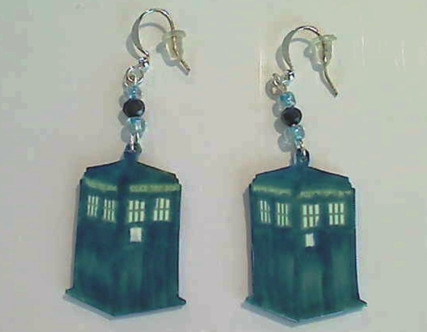 Doctor Who Tardis Earrings to Celebrate New season and Doctor!